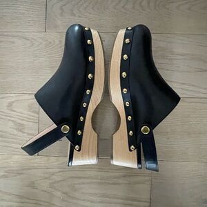 COPY - Brand new leather clogs